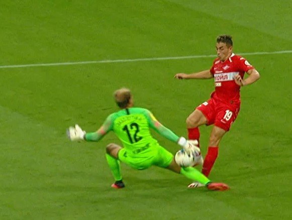 Автогол Маслова обеспечил «Сочи» домашнюю победу против «Спартака» (обзор, видео) Автогол Маслова обеспечил «Сочи» домашнюю победу против «Спартака» (обзор, видео)