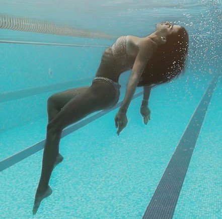 Юлия Канакина: горячие фото в купальнике (Инстаграм)