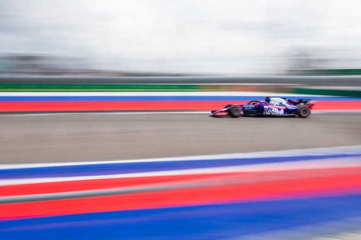 «Формула-1» добавила в календарь Гран-при России