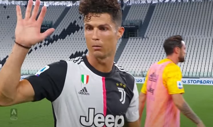 Ювентус - Аталанта: боевая ничья, у Роналду дубль с пенальти (голы, обзор)