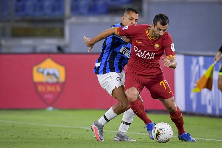 Алексис Санчес против Мхитаряна