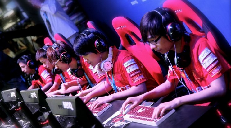 Китайский геймер «Sonix» довел число купленных игр до 23000 - это рекорд