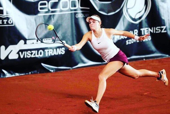 Катарина Завацкая: фото в купальнике (Инстаграм) Катарина Завацкая: фото в купальнике (Инстаграм)