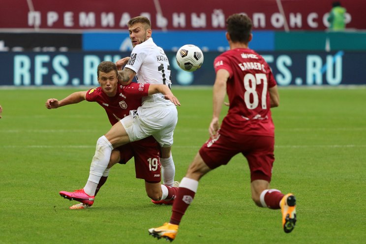 «Рубин» и «Урал» сделали ничью по пенальти, удалениям и счету (голы, видео)