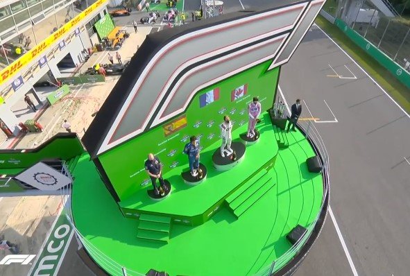 Пьер Гасли сенсационно выиграл Гран-при Италии Пьер Гасли сенсационно выиграл Гран-при Италии