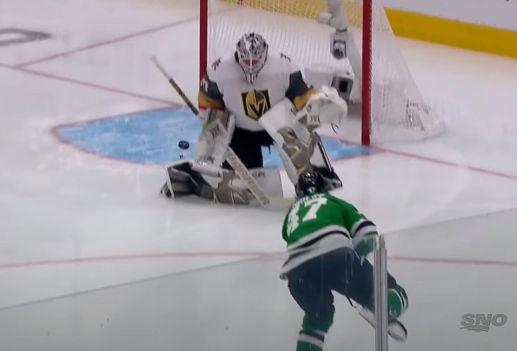 Радулов в овертайме принес «Далласу» победу в 3-м матче против «Вегаса» (Видео)