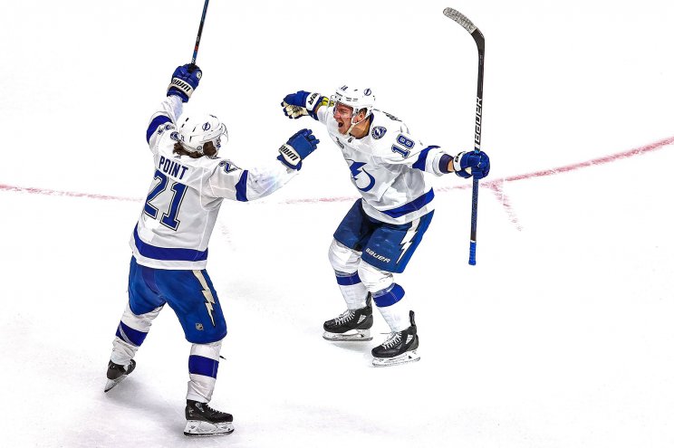 «Тампа» разгромила «Даллас» - 2 победы до Кубка Стэнли (Видео)