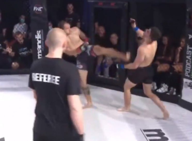 Нокаут Базанта: рукой не достал, ногой - в самый раз (Видео)