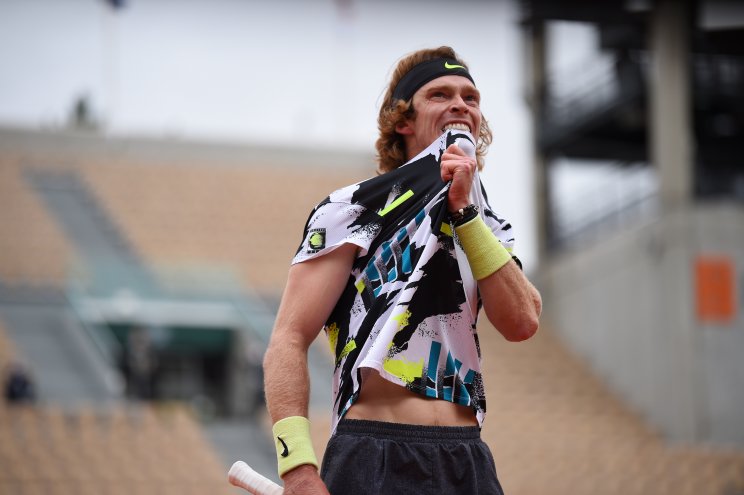 Рублев победил Фучовича и вышел в 1/4 финала «Ролан Гаррос»