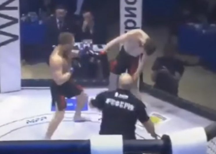 Птицын отправил Расловца в стоячий нокаут (MFP 232, Видео) Птицын отправил Расловца в стоячий нокаут (MFP 232, Видео)