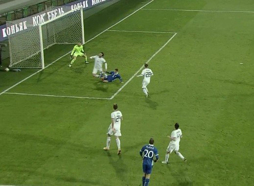 Россия не смогла обыграть Молдову в товарищеском матче (0-0)