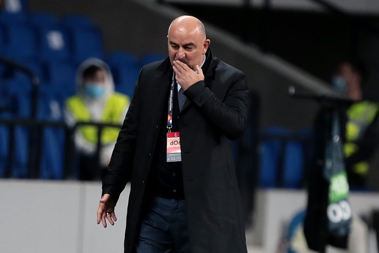 Черчесов заявил, что Дзюба не примет участия в ближайших матчах сборной