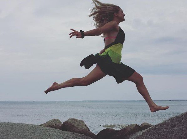 Джессика Диггинс: фото в купальнике (Инстаграм) Джессика Диггинс: фото в купальнике (Инстаграм)