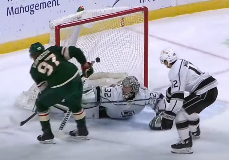 Капризов забросил 2-ю шайбу в НХЛ и помог победить «ЛА» (обзор матча)