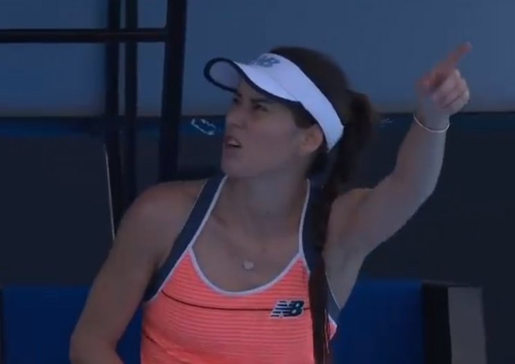 Сорана Кирстя попросила судью, чтобы «заткнули» ее тренера - курьез (Видео)