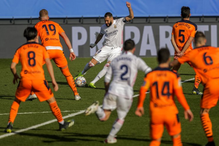 «Реал» обыграл дома «Валенсию», у Крооса гол + пас (Видео)