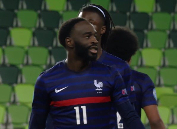 Молодежная сборная России проиграла Франции - решили два пенальти (Видео) Молодежная сборная России проиграла Франции - решили два пенальти (Видео)