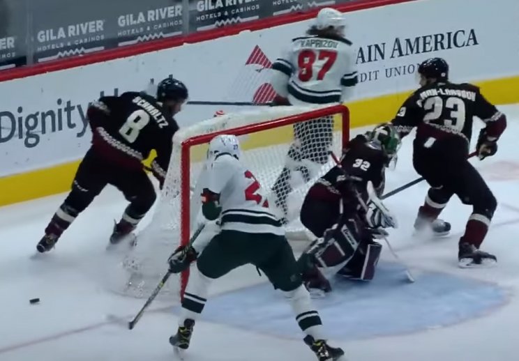 Капризов отдал голевой пас не глядя - первая звезда матча (Видео)