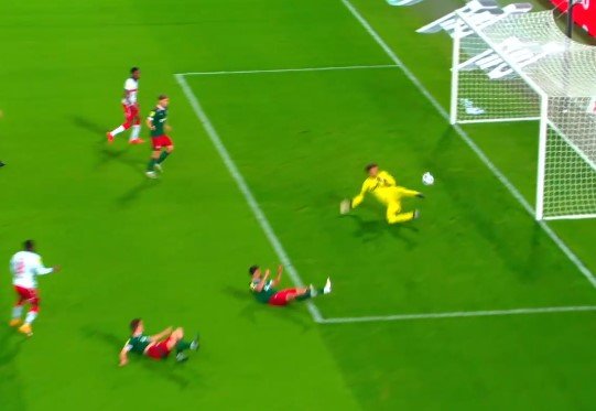 «Локомотив» победил в дерби «Спартак» (голы, видео)