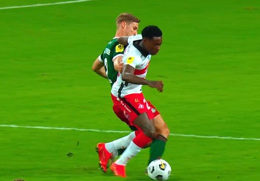 «Локомотив» победил в дерби «Спартак» (голы, видео)