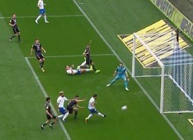 «Сочи» дома победил ЦСКА - первое поражение Олича (голы, видео)