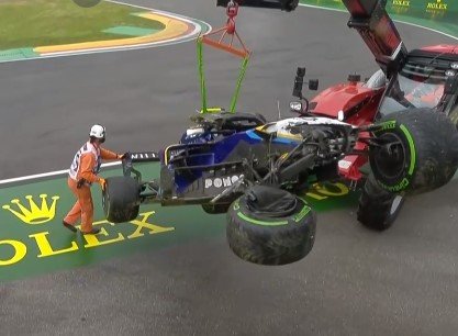 Ферстаппен выиграл Гран-при Эмилии-Романьи, Хэмилтон - второй Ферстаппен выиграл Гран-при Эмилии-Романьи, Хэмилтон - второй