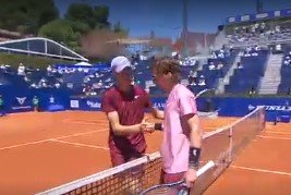 Рублев проиграл Синнеру в 1/4 финала турнира в Барселоне Рублев проиграл Синнеру в 1/4 финала турнира в Барселоне