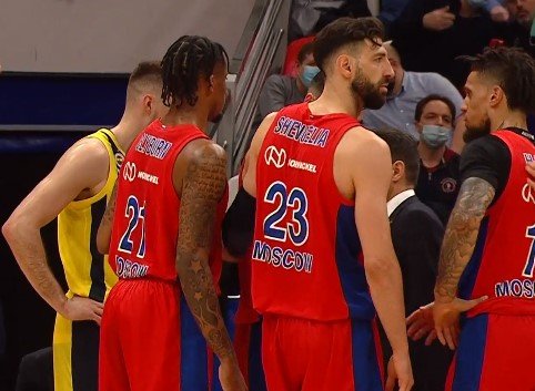 ЦСКА повторно обыграл «Фенербахче» в 1/4 финала Евролиги (Видео)