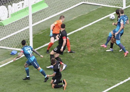 «Зенит» всухую разгромил дома «Ротор» (голы, видео)