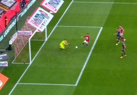 «Спартак» в большинстве выиграл дерби у ЦСКА (Видео) «Спартак» в большинстве выиграл дерби у ЦСКА (Видео)