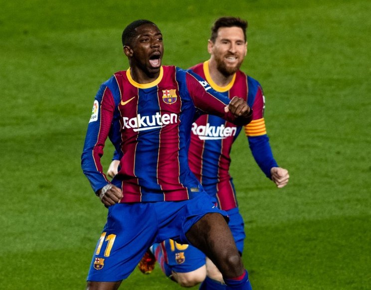 Дембеле празднует победный гол