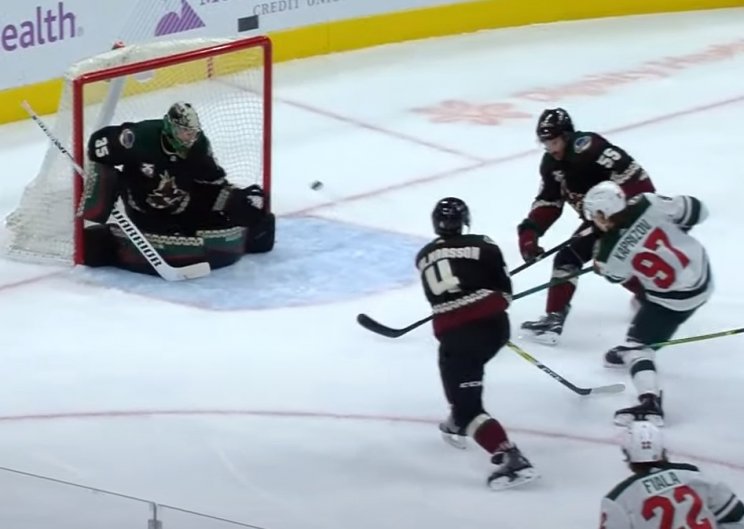НХЛ: Гол Капризова сделал его лучшим новичком в истории «Миннесоты» (Видео)