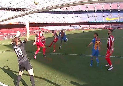 «Барселона» и «Атлетико» сыграли вничью - «Реал» может стать лидером Примеры «Барселона» и «Атлетико» сыграли вничью - «Реал» может стать лидером Примеры