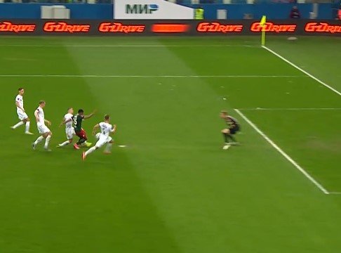 «Локомотив» выиграл Кубок России, одолев в финале «Крылья Советов» (Видео) «Локомотив» выиграл Кубок России, одолев в финале «Крылья Советов» (Видео)