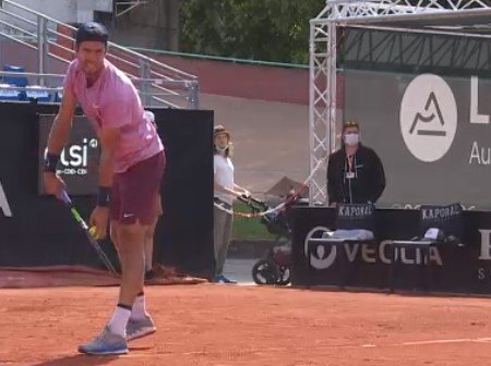 Хачанов проиграл Норри и не смог пробиться в финал в Лионе Хачанов проиграл Норри и не смог пробиться в финал в Лионе