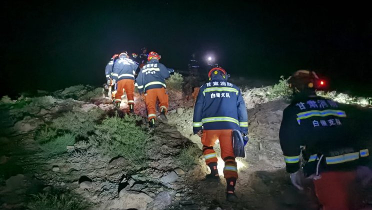 Трагедия во время ультрамарафона в Китае: 21 из 172 спортсменов погибли