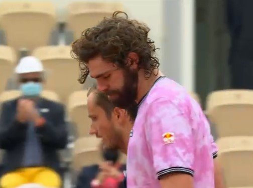 Медведев победил Опелку и вышел в 1/8 финала «Ролан Гаррос» Медведев победил Опелку и вышел в 1/8 финала «Ролан Гаррос»