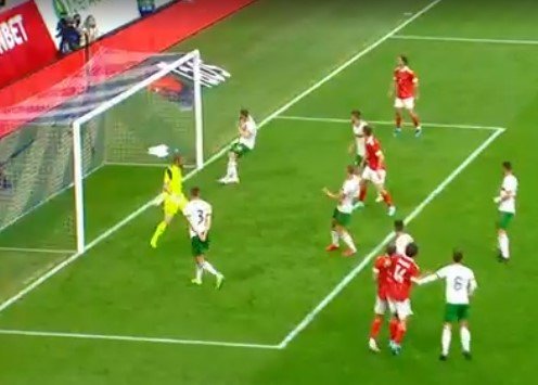 Гол Соболева с пенальти принес России победу над Болгарией (видео) Гол Соболева с пенальти принес России победу над Болгарией (видео)