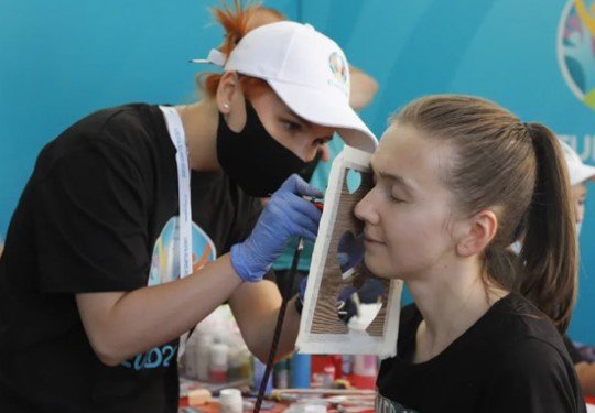 Болельщицы сборной России на Евро-2020 (Фото) Болельщицы сборной России на Евро-2020 (Фото)