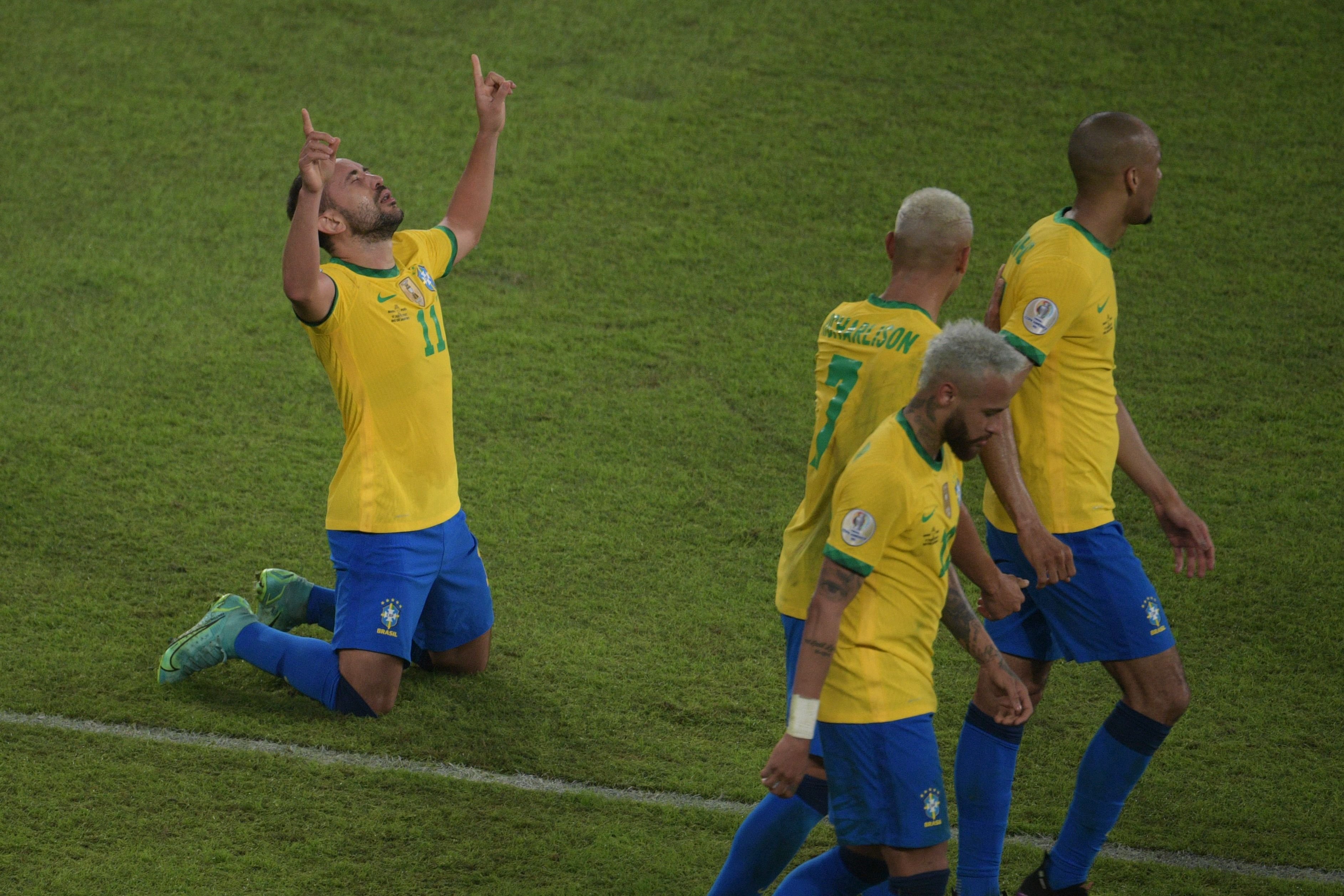 Бразилия одержала вторую крупную победу на домашнем Кубке Америки (Видео)