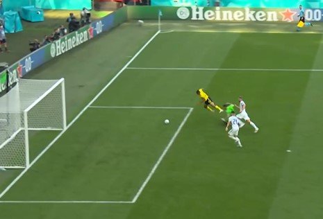 Швеция дожала Словакию на Евро-2020 - Форсберг забил гол с пенальти на 77-й мин Швеция дожала Словакию на Евро-2020 - Форсберг забил гол с пенальти на 77-й мин