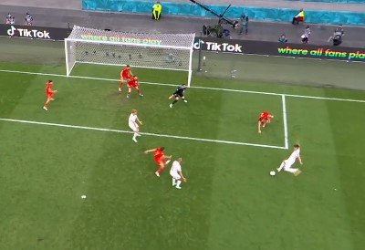 Дания разгромила Уэльс и вышла в 1/4 финала Евро-2020 (голы, видео) Дания разгромила Уэльс и вышла в 1/4 финала Евро-2020 (голы, видео)