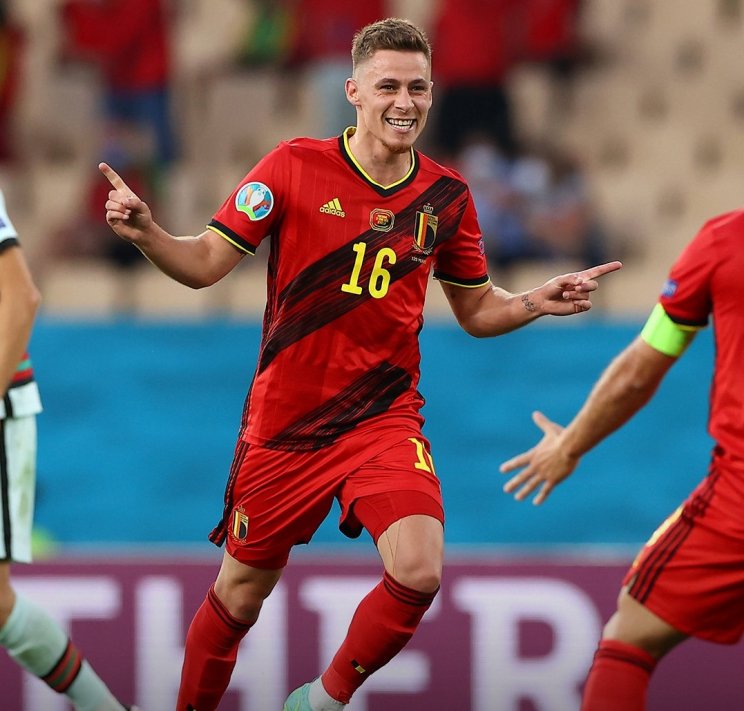 Автор гола - Торган Азар