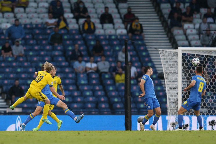 Удар Форсберга в перекладину