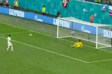 Швейцария не забила 3 пенальти подряд и пропустила Испанию в полуфинал Евро-2020 Швейцария не забила 3 пенальти подряд и пропустила Испанию в полуфинал Евро-2020