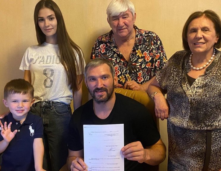 Овечкин принял решение остаться в «Вашингтоне» еще на 5 лет