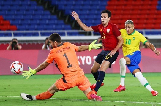 Гол Малкома в доп. время принес Бразилии золото Олимпиады по футболу (Видео) Гол Малкома в доп. время принес Бразилии золото Олимпиады по футболу (Видео)