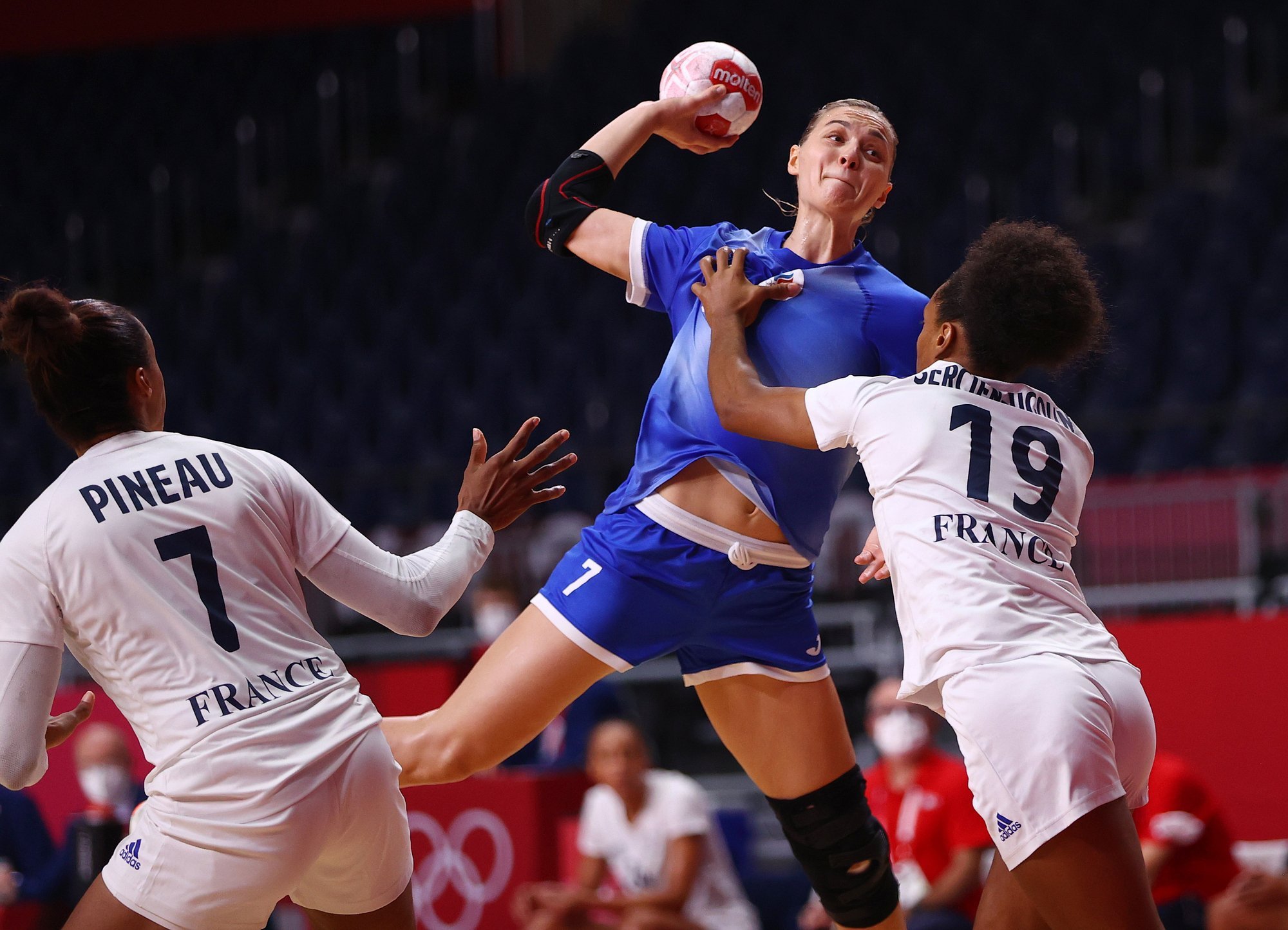 Олимпиада 2020 гандбол команда Франция женщины