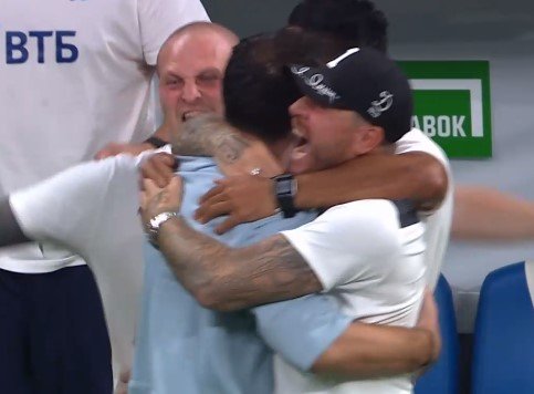 Дубль Фомина принес «Динамо» волевую победу над ЦСКА (голы, видео) Дубль Фомина принес «Динамо» волевую победу над ЦСКА (голы, видео)