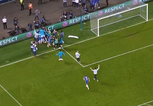 «Челси» выиграл Суперкубок УЕФА, одолев по пенальти «Вильярреал» (Видео) «Челси» выиграл Суперкубок УЕФА, одолев по пенальти «Вильярреал» (Видео)